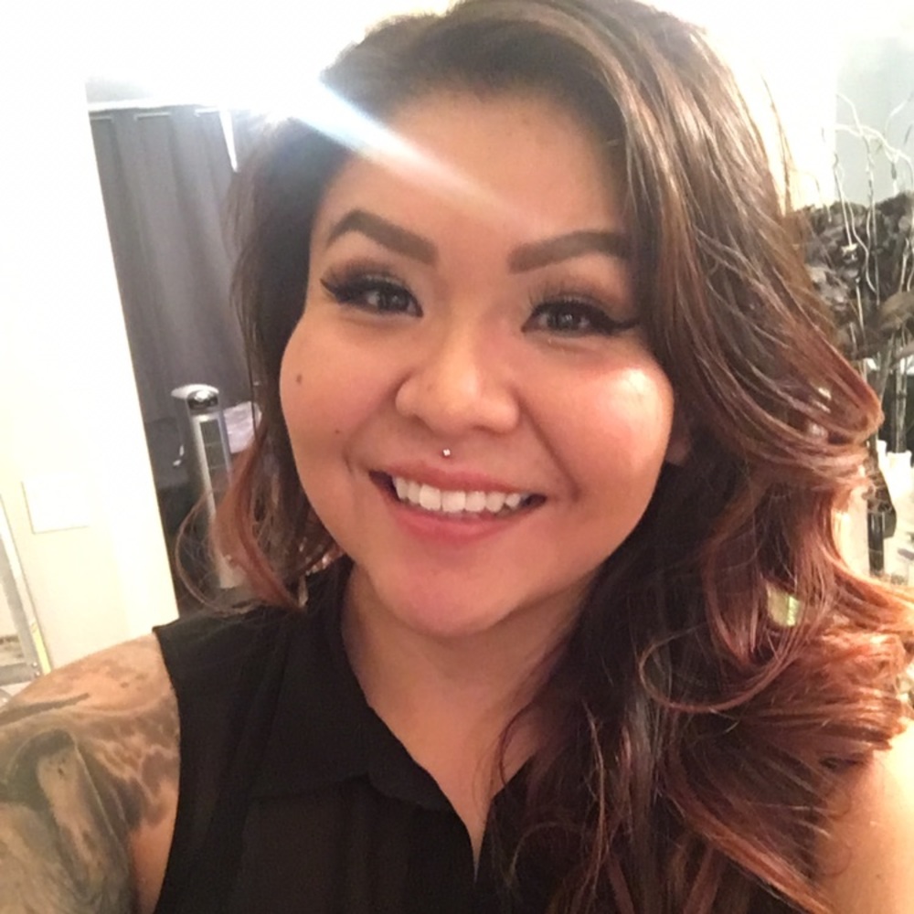 Meet your Posher, Danielle